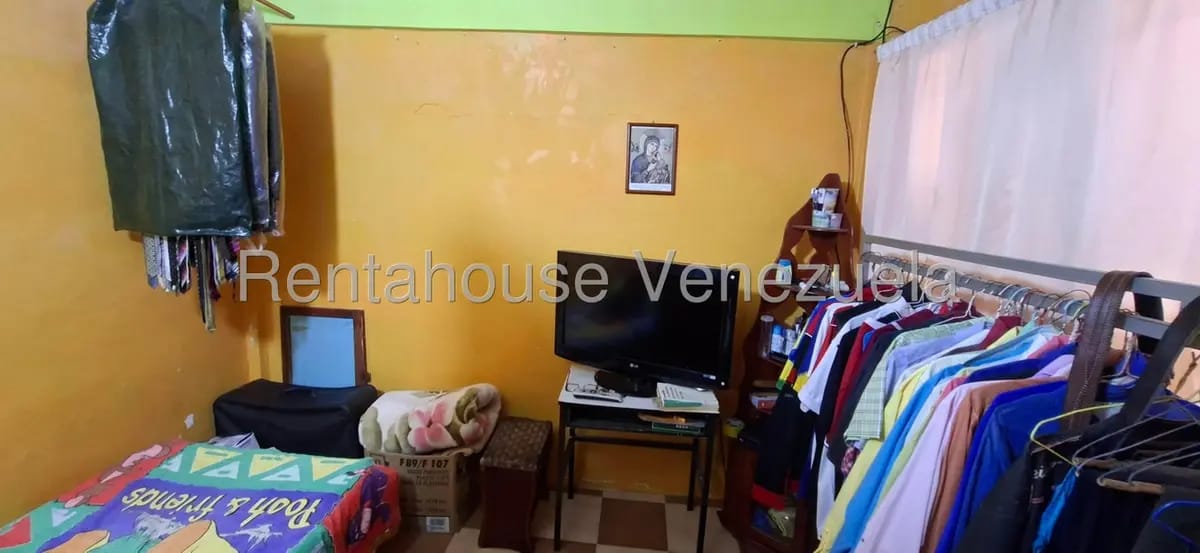 Casa (Multipes Niveles) en Venta en Avenida 1, Merida - 30