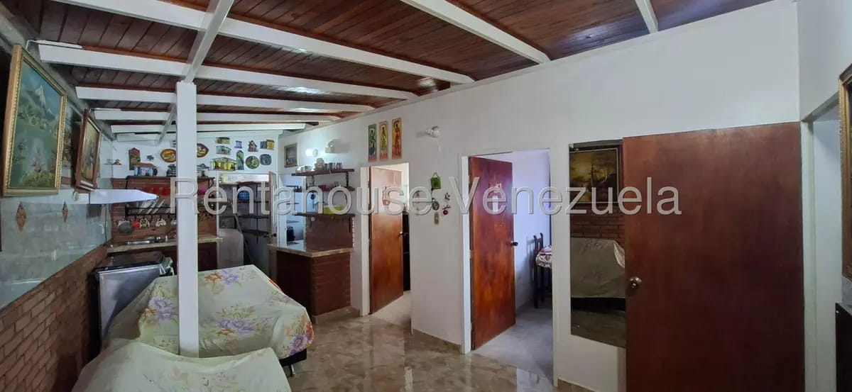 Casa (Multipes Niveles) en Venta en Avenida 1, Merida - 4