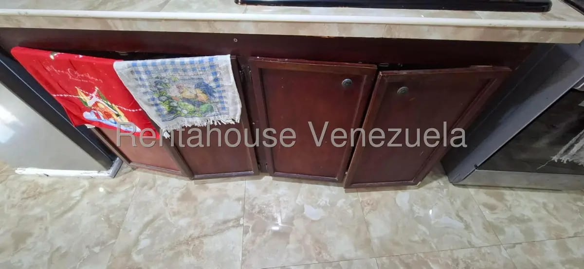 Casa (Multipes Niveles) en Venta en Avenida 1, Merida - 34