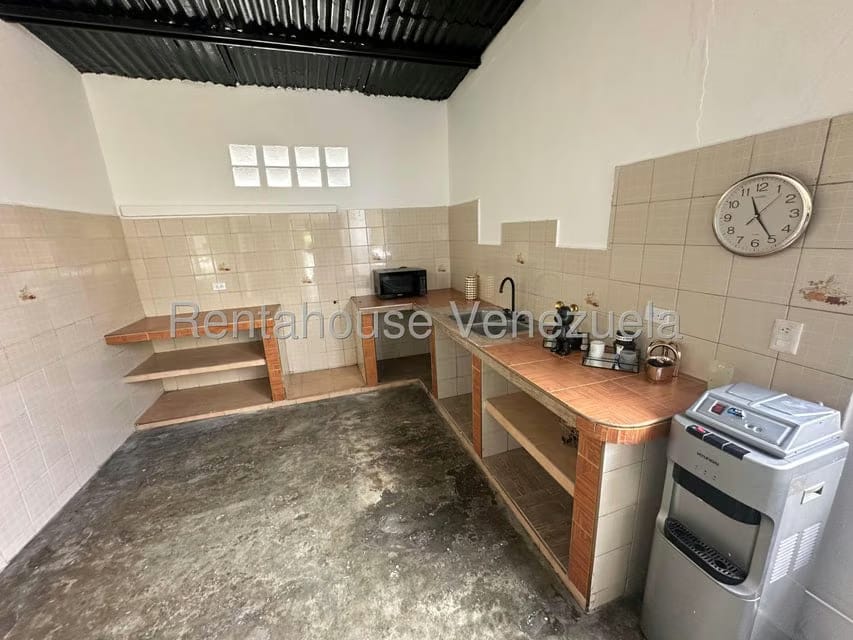 Comercial (Local Comercial) en Alquiler en Centro, Portuguesa - 12