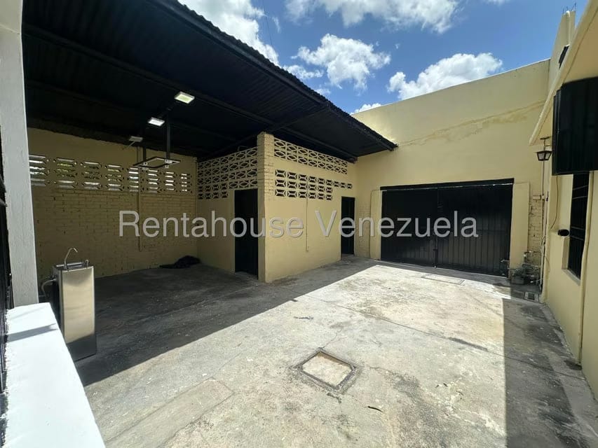 Comercial (Local Comercial) en Alquiler en Centro, Portuguesa - 16