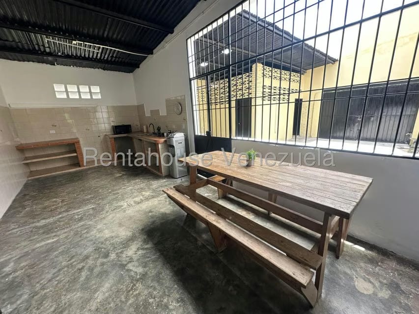 Comercial (Local Comercial) en Alquiler en Centro, Portuguesa - 17