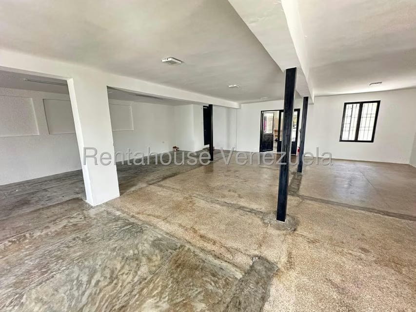 Comercial (Local Comercial) en Alquiler en Centro, Portuguesa - 4