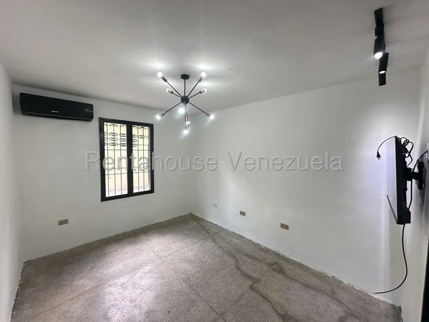 Comercial (Local Comercial) en Alquiler en Centro, Portuguesa - 10