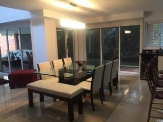 Townhouse (Duplex) en Venta en Oripoto, Distrito Metropolitano - 11
