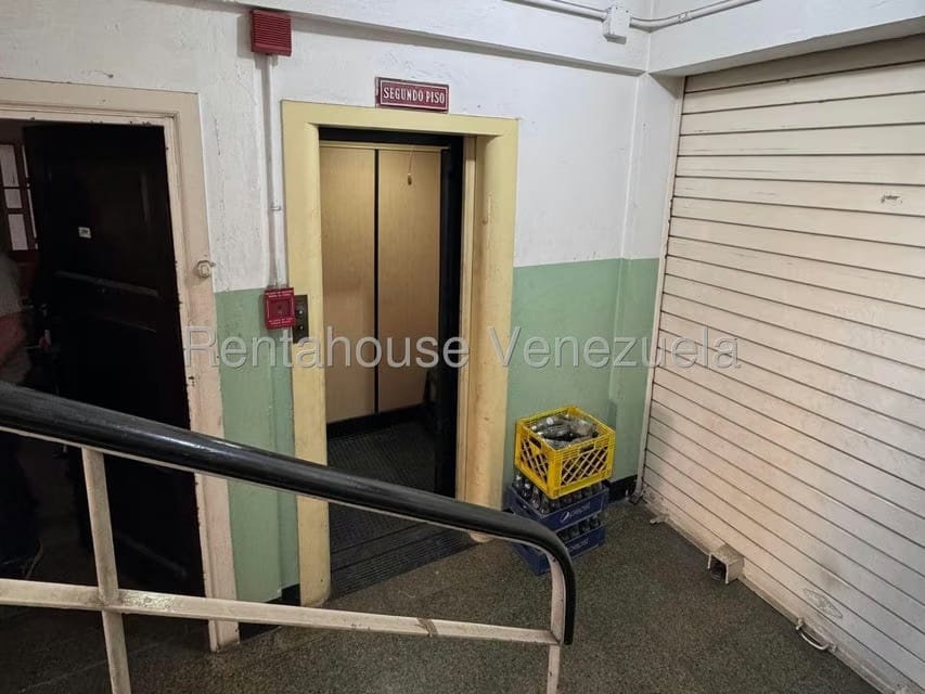 Comercial (Edificio) en Venta en Centro, Distrito Metropolitano - 13