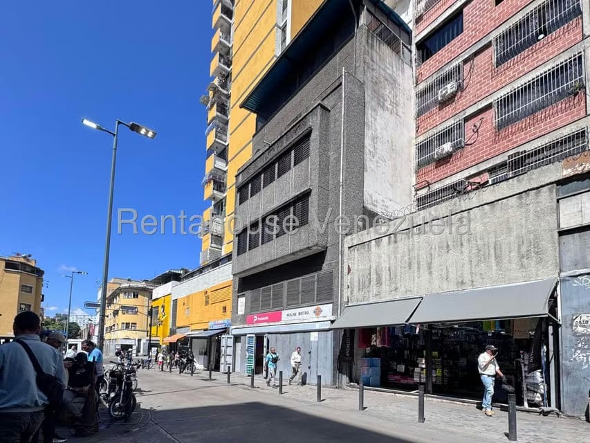Comercial (Edificio) en Venta en Centro, Distrito Metropolitano - 3