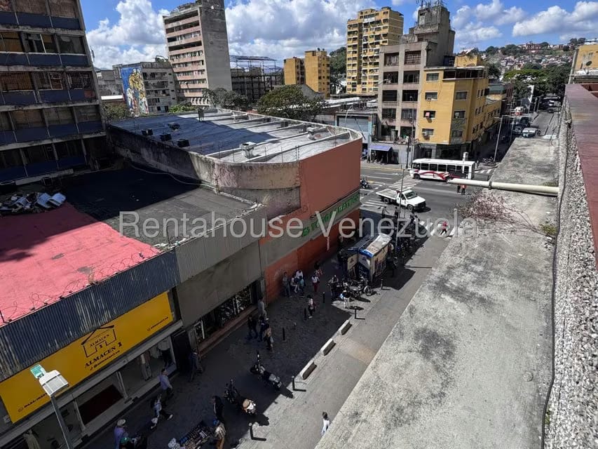 Comercial (Edificio) en Venta en Centro, Distrito Metropolitano - 29