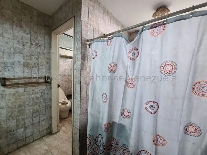 Apartamento (Duplex) en Venta en San Bernardino, Distrito Metropolitano - 23