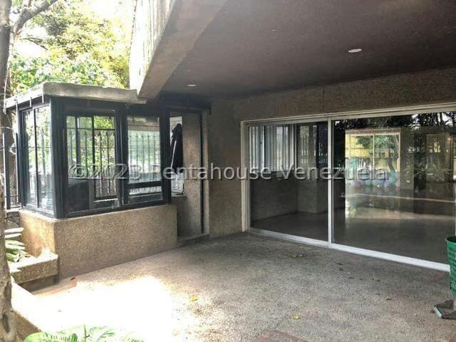 Apartamento (Duplex) en Venta en San Bernardino, Distrito Metropolitano - 30