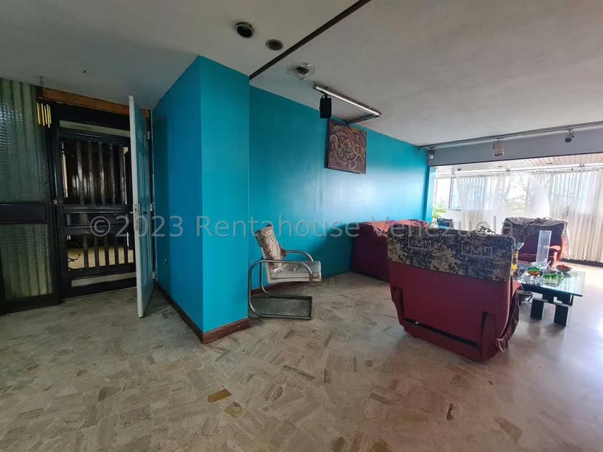 Apartamento (Duplex) en Venta en San Bernardino, Distrito Metropolitano - 5