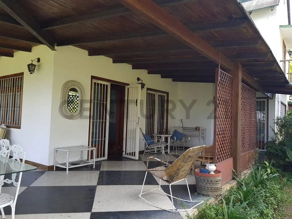 Excelente Casa Estilo Aleman, hermosa vista al Avila - 7