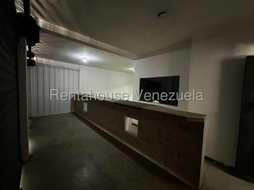 Comercial (Local Comercial) en Alquiler en Centro, Lara - 3