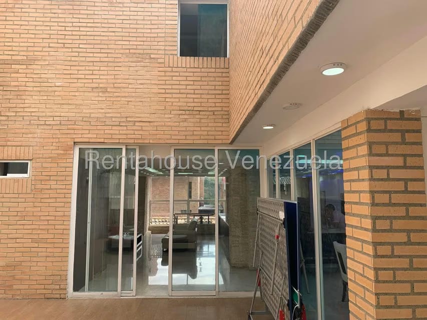 Casa (Multipes Niveles) en Venta en Alto Hatillo, Distrito Metropolitano - 31
