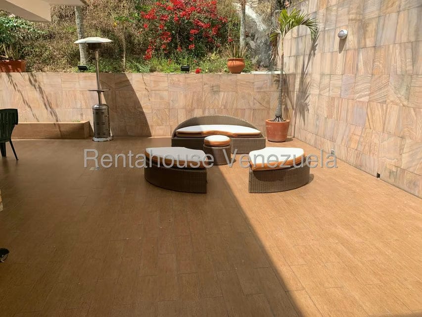 Casa (Multipes Niveles) en Venta en Alto Hatillo, Distrito Metropolitano - 34
