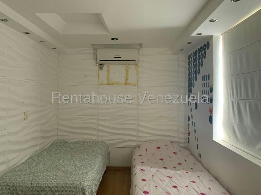 Casa (Multipes Niveles) en Venta en Alto Hatillo, Distrito Metropolitano - 38