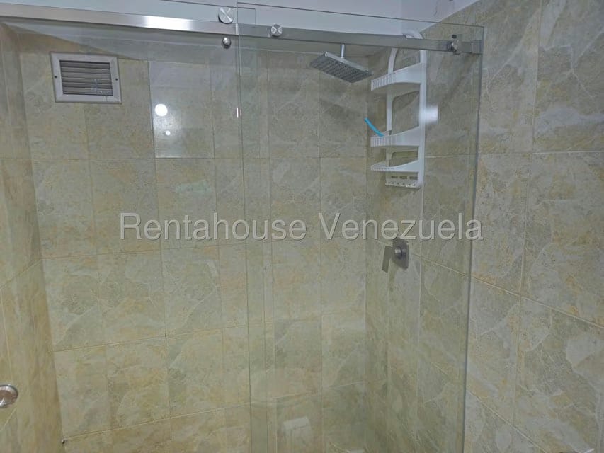 Apartamento (1 Nivel) en Alquiler en Chacao, Distrito Metropolitano - 17