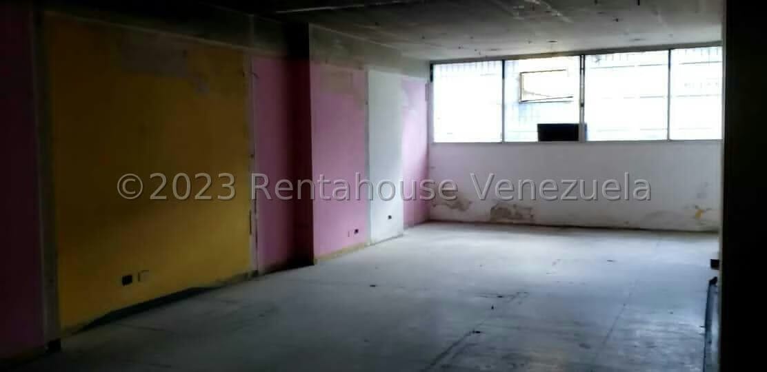 Comercial (Local Comercial) en Venta en Parroquia Catedral, Distrito Metropolitano - 14