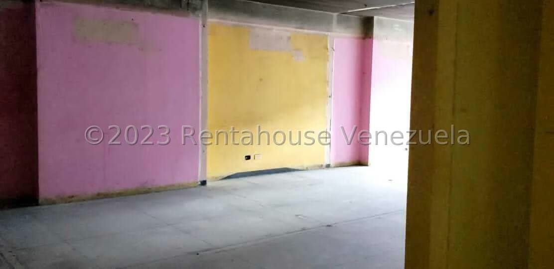Comercial (Local Comercial) en Venta en Parroquia Catedral, Distrito Metropolitano - 19