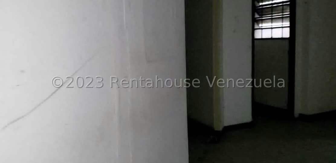 Comercial (Local Comercial) en Venta en Parroquia Catedral, Distrito Metropolitano - 9