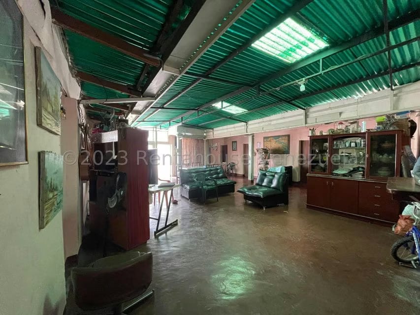 Casa (1 Nivel) en Venta en Centro, Lara - 12