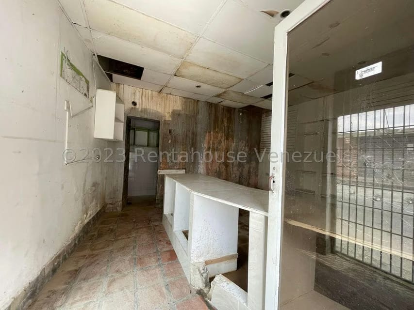 Casa (1 Nivel) en Venta en Centro, Lara - 17