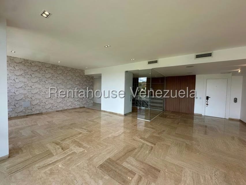 Apartamento (1 Nivel) en Venta en Mirador de Los Campitos I, Distrito Metropolitano - 7