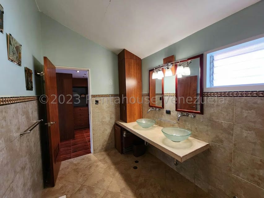 Casa (Duplex) en Venta en Colinas de Carrizal, Miranda - 15