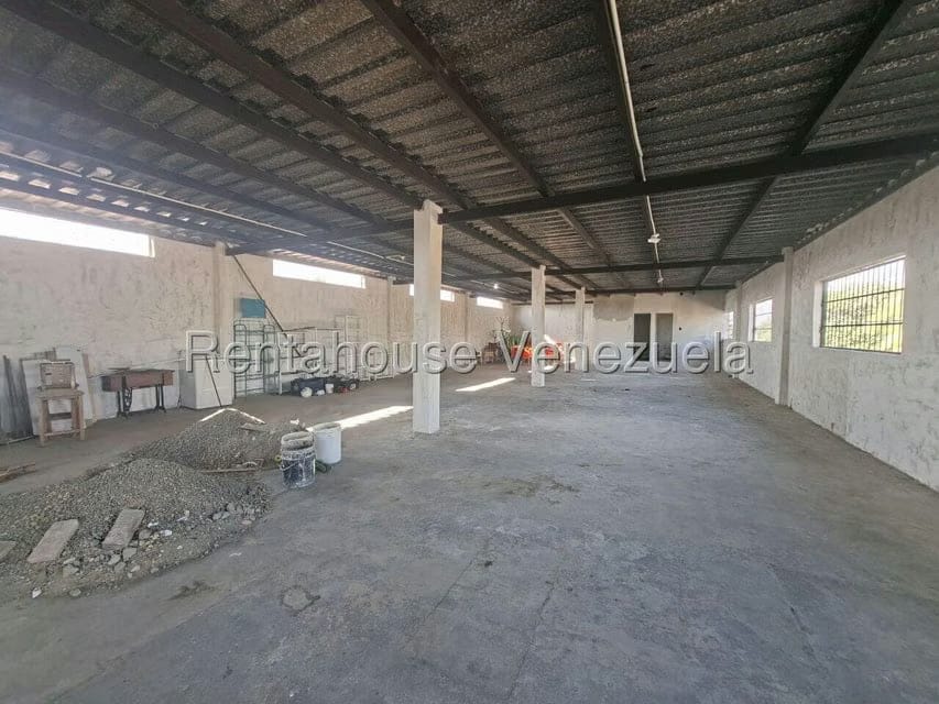 Comercial (Local Comercial) en Alquiler en La Montanita, Lara - 8