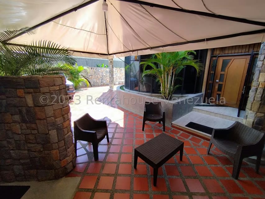 Casa (Multipes Niveles) en Venta en Macaracuay, Distrito Metropolitano - 3