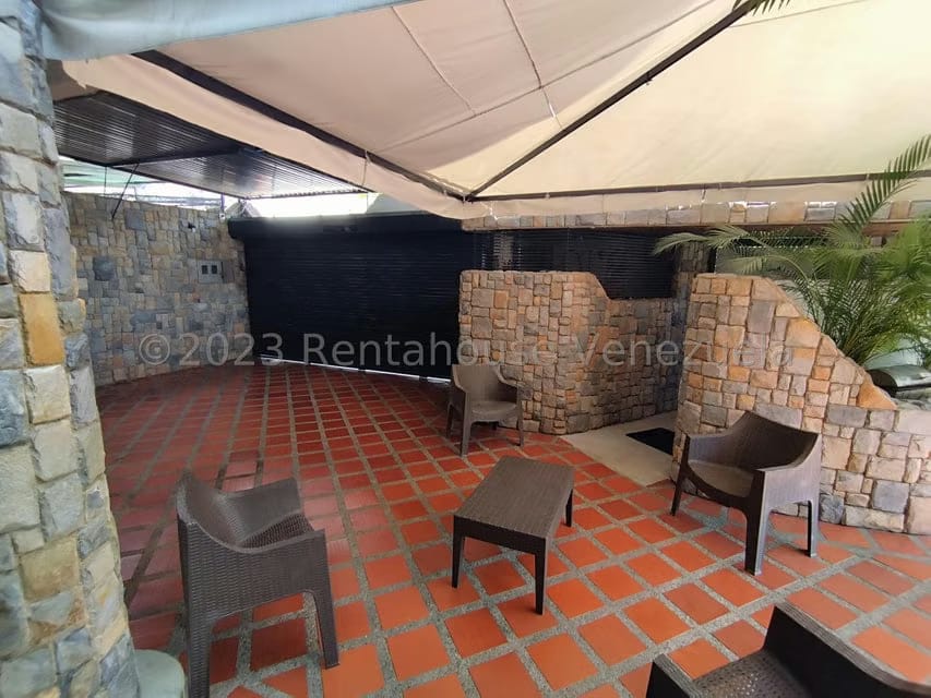 Casa (Multipes Niveles) en Venta en Macaracuay, Distrito Metropolitano - 4