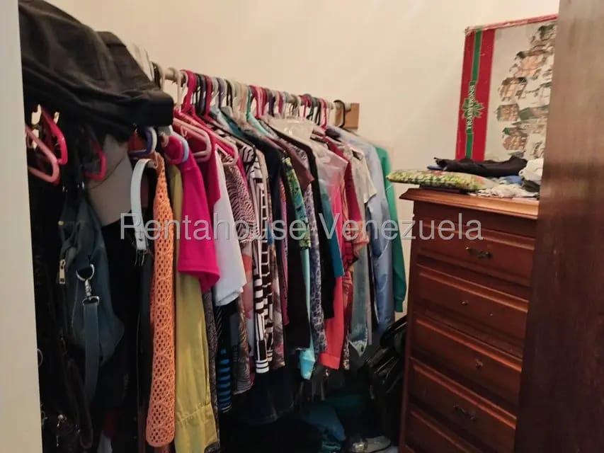Apartamento (1 Nivel) en Venta en Los Mangos, Carabobo - 11