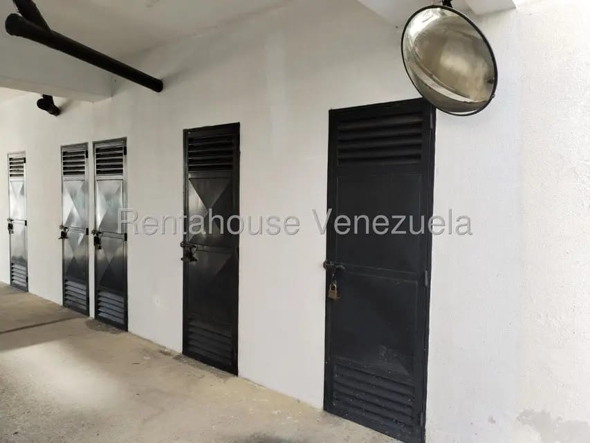 Apartamento (1 Nivel) en Venta en Los Mangos, Carabobo - 19
