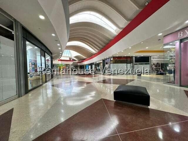 Comercial (Local Comercial) en Alquiler en Punto Fijo, Falcon - 8