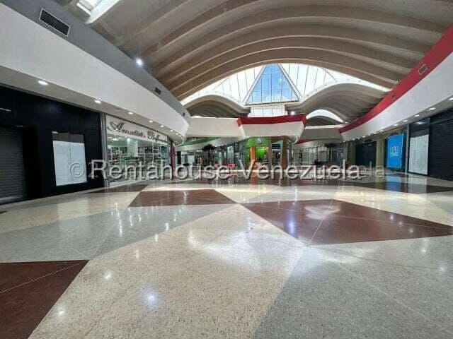 Comercial (Local Comercial) en Alquiler en Punto Fijo, Falcon - 9