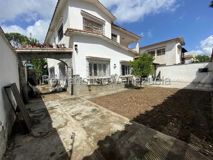 Comercial (Local Comercial) en Alquiler en Santa Monica, Distrito Metropolitano - 2