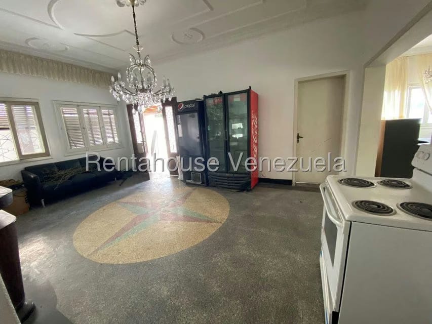 Comercial (Local Comercial) en Alquiler en Santa Monica, Distrito Metropolitano - 14