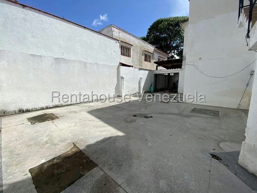 Comercial (Local Comercial) en Alquiler en Santa Monica, Distrito Metropolitano - 4