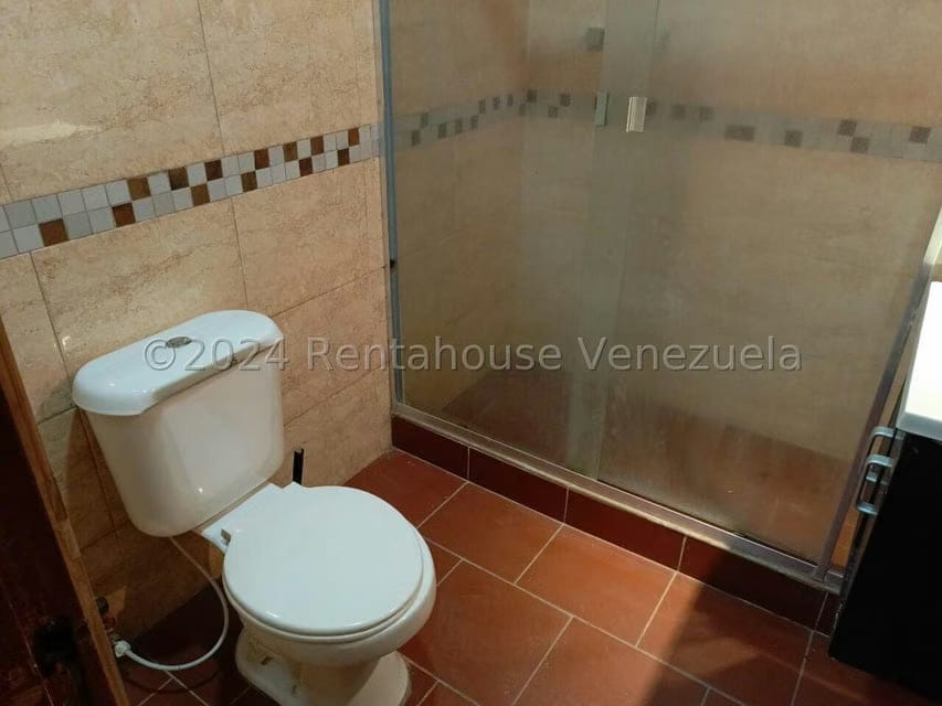 Comercial (Local Comercial) en Alquiler en El Limon, Aragua - 11