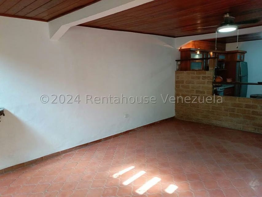 Comercial (Local Comercial) en Alquiler en El Limon, Aragua - 25