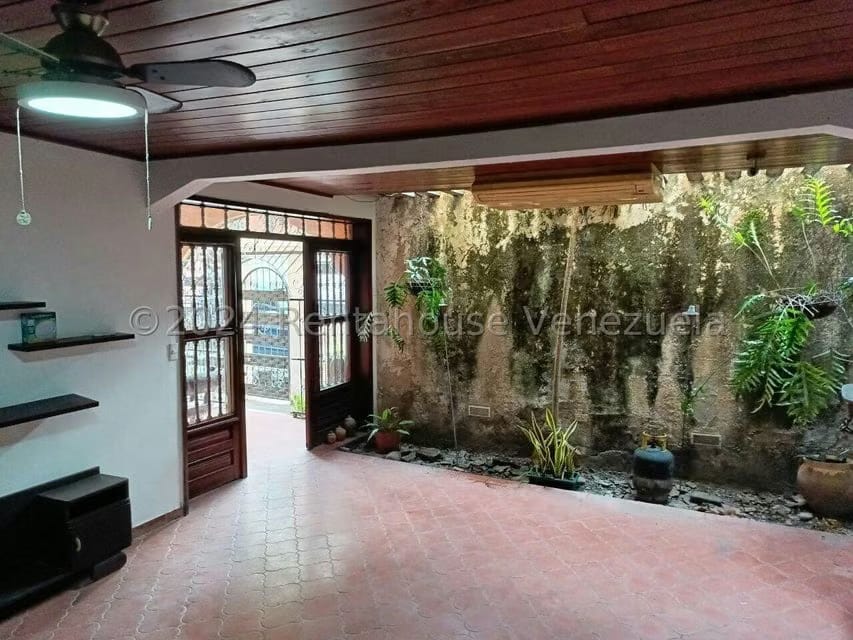 Comercial (Local Comercial) en Alquiler en El Limon, Aragua - 4
