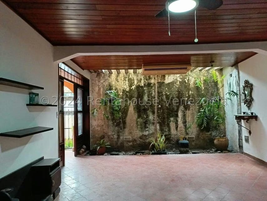 Comercial (Local Comercial) en Alquiler en El Limon, Aragua - 5