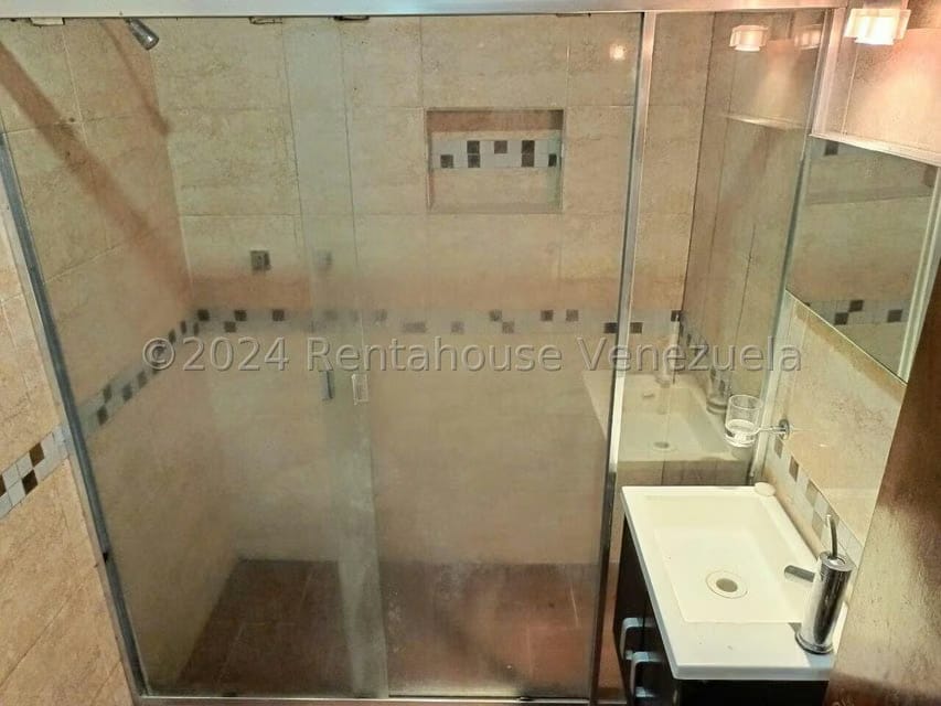 Comercial (Local Comercial) en Alquiler en El Limon, Aragua - 10