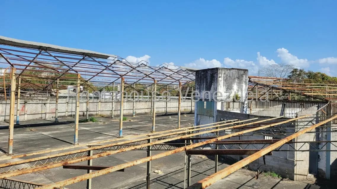 Terreno (Industrial) en Venta en Santa Teresa del Tuy, Miranda