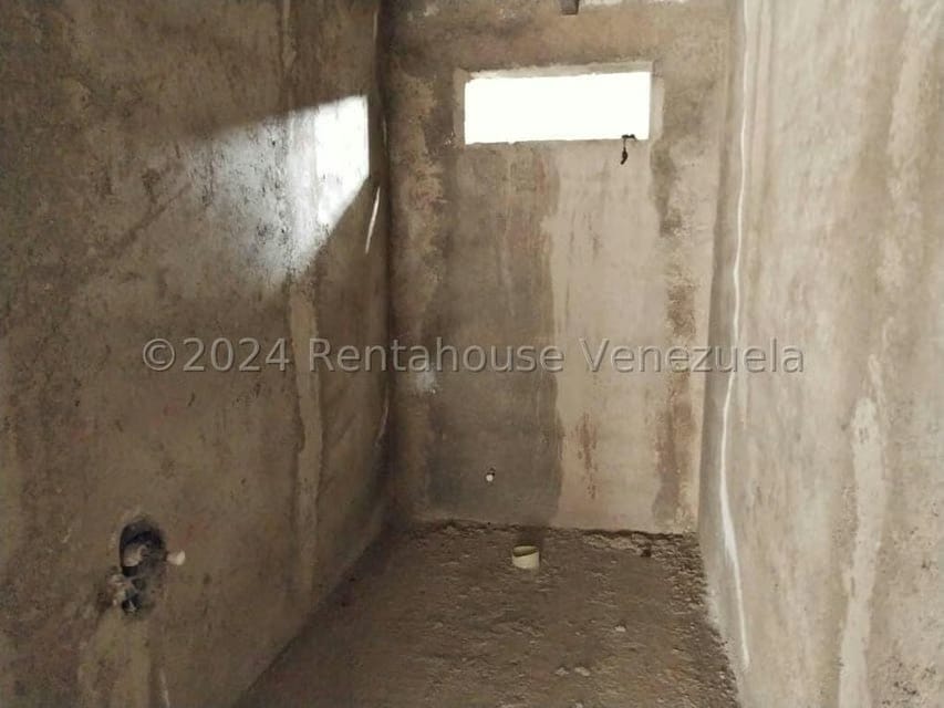 Comercial (Edificio) en Venta en La Piedad Norte, Lara - 26