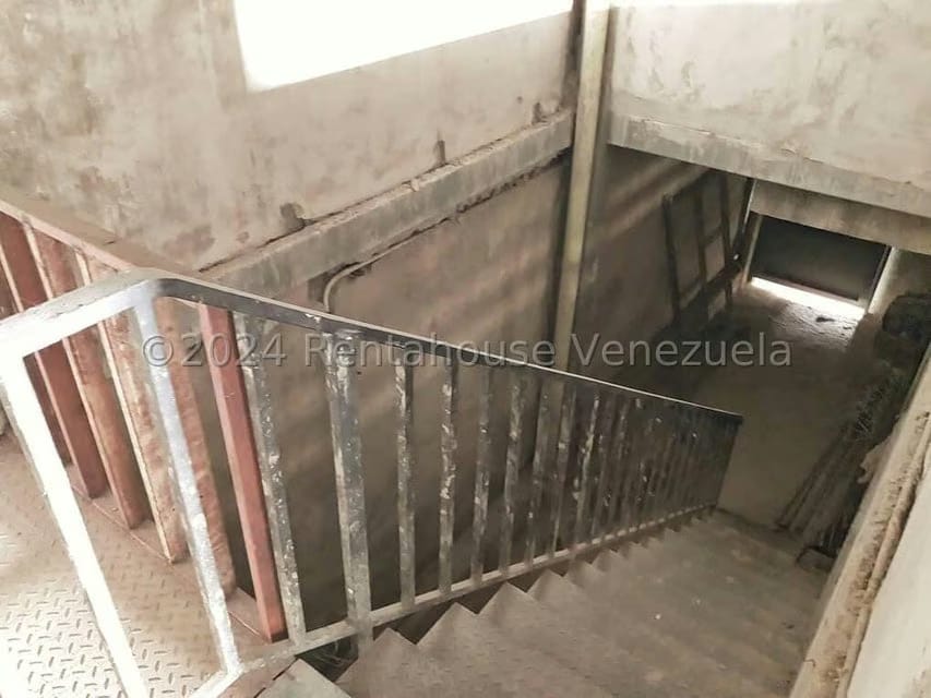 Comercial (Edificio) en Venta en La Piedad Norte, Lara - 34