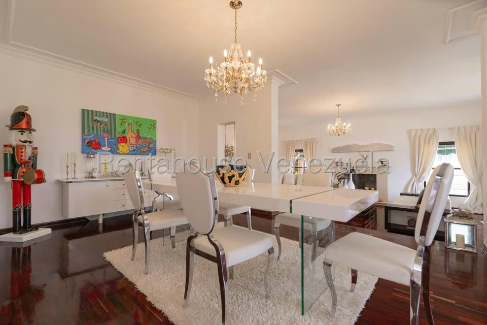 Casa (Multipes Niveles) en Venta en Los Naranjos del Cafetal, Distrito Metropolitano - 18
