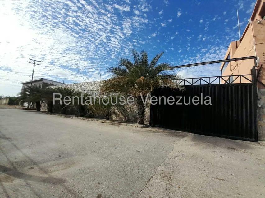 Comercial (Local Comercial) en Venta en Avenida Juan Bautista Arismendi, Nueva Esparta