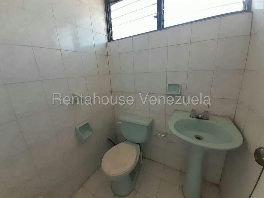 Comercial (Local Comercial) en Venta en Avenida Juan Bautista Arismendi, Nueva Esparta - 14