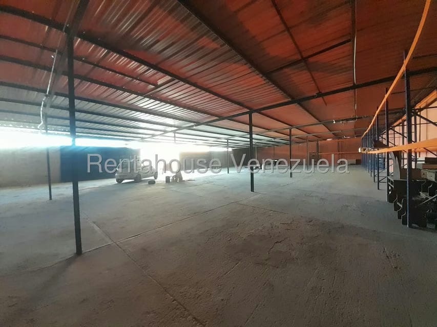 Comercial (Local Comercial) en Venta en Avenida Juan Bautista Arismendi, Nueva Esparta - 34